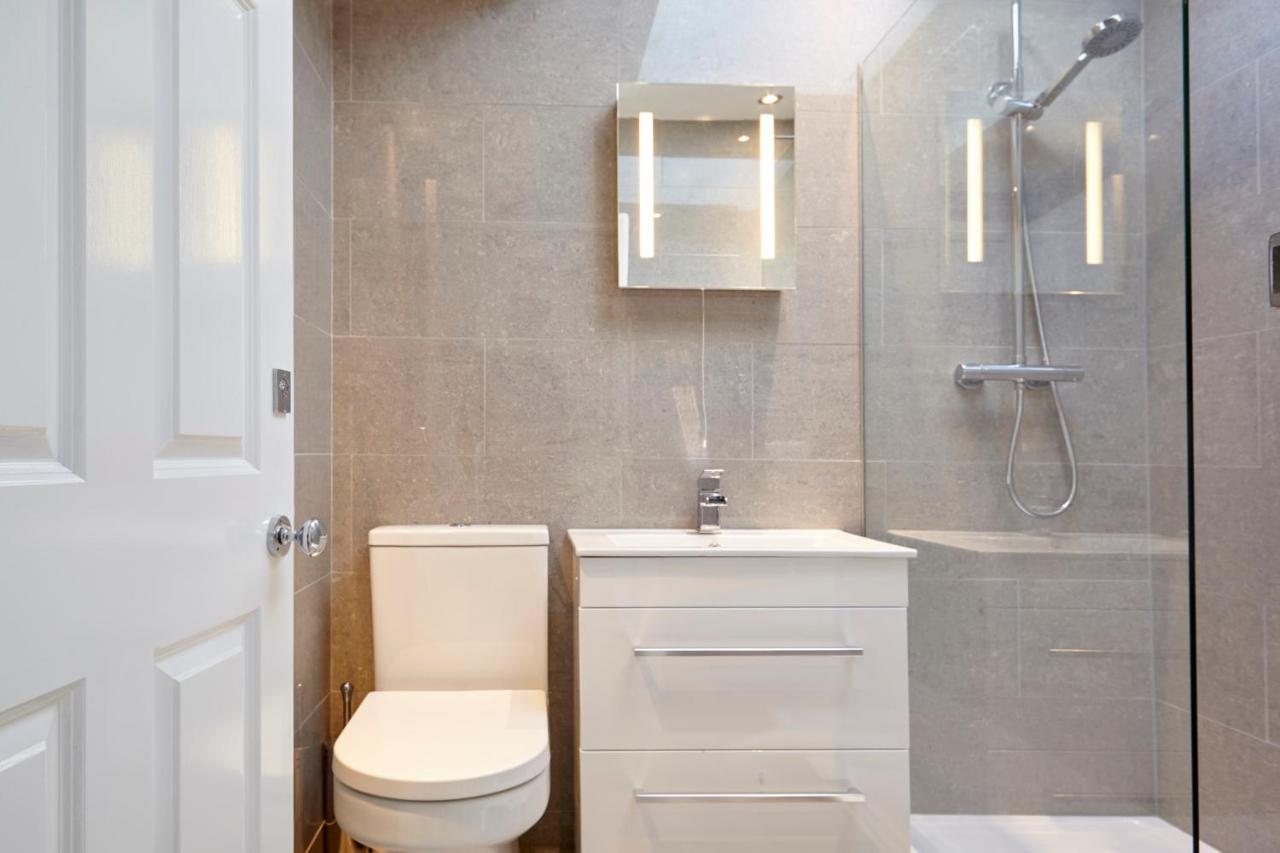 Dover Place - Your Apartment บริสตอล ภายนอก รูปภาพ